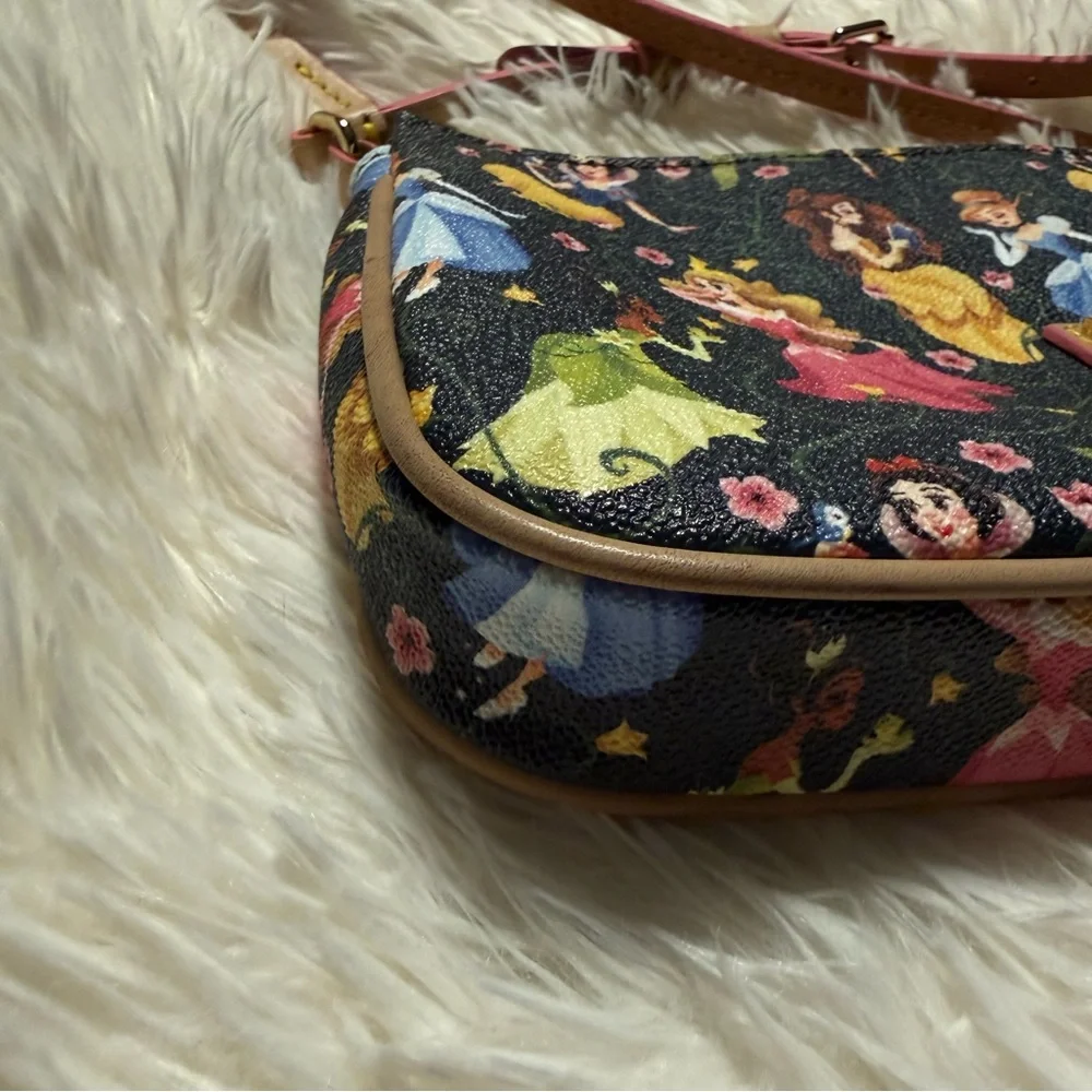Disney Dooney Princesses Crossbody - Picture 3 of 10